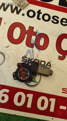 2012 Hyundai ix35 arka sağ kapı cam motoru