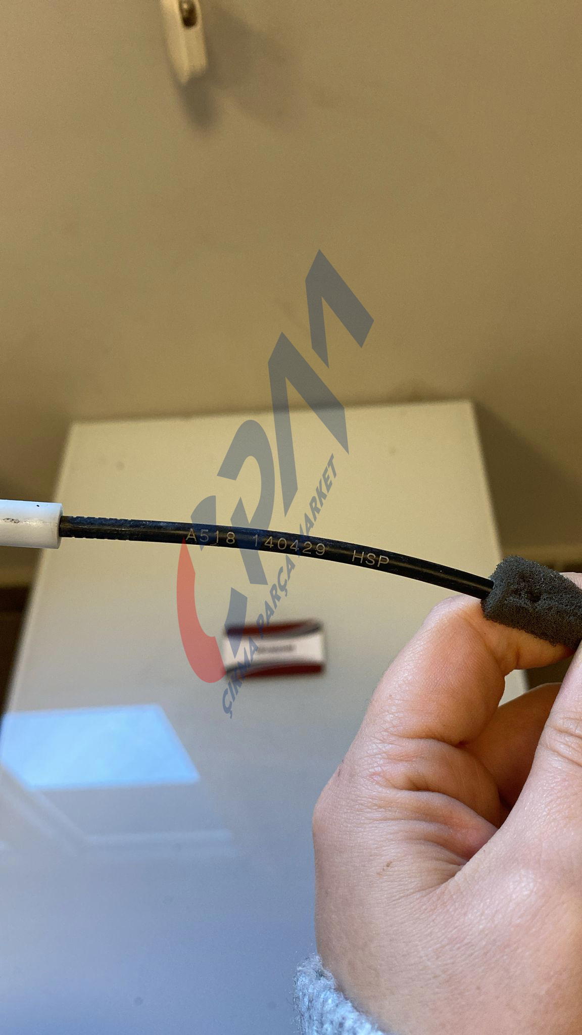 Mitsubishi l200 2014 sağ ön kapı kilidi halatı uzun