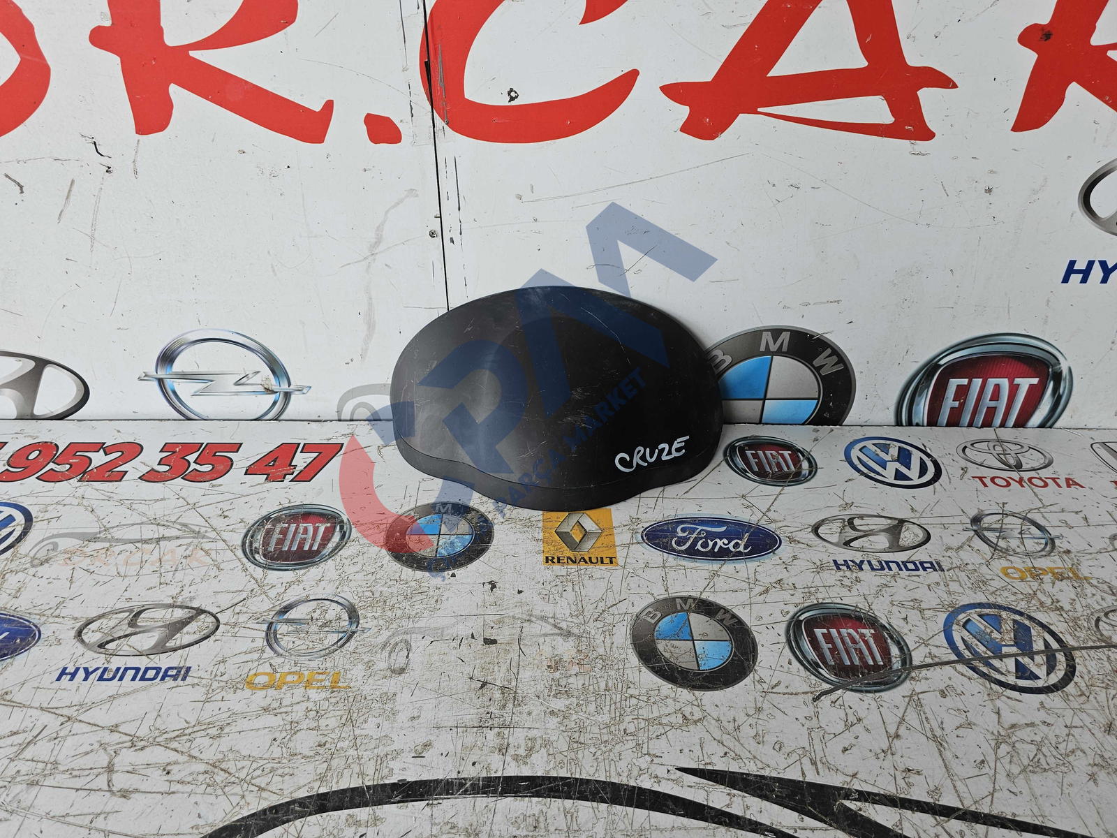 Chevrolet Cruze Üst Göğüs Plastiği