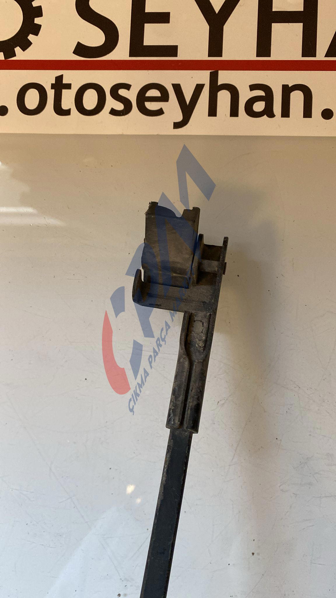 2K1955410 Volkswagen caddy 2006 sağ ön silecek kolu uzun