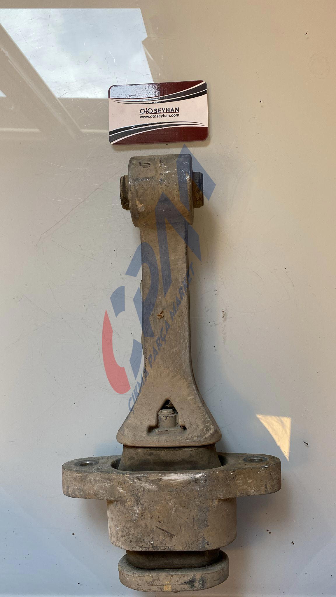 21957 2S000 hyundai ix35 alt motor şanzıman kulağı