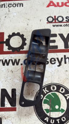 5N1867255 vw tiguan 2015 sol ön kapı cam düğme yuvası