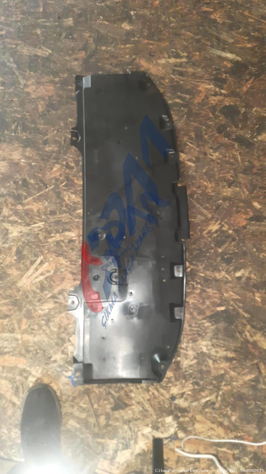 Mazda 3 Kartel Muhafaza Plastiği