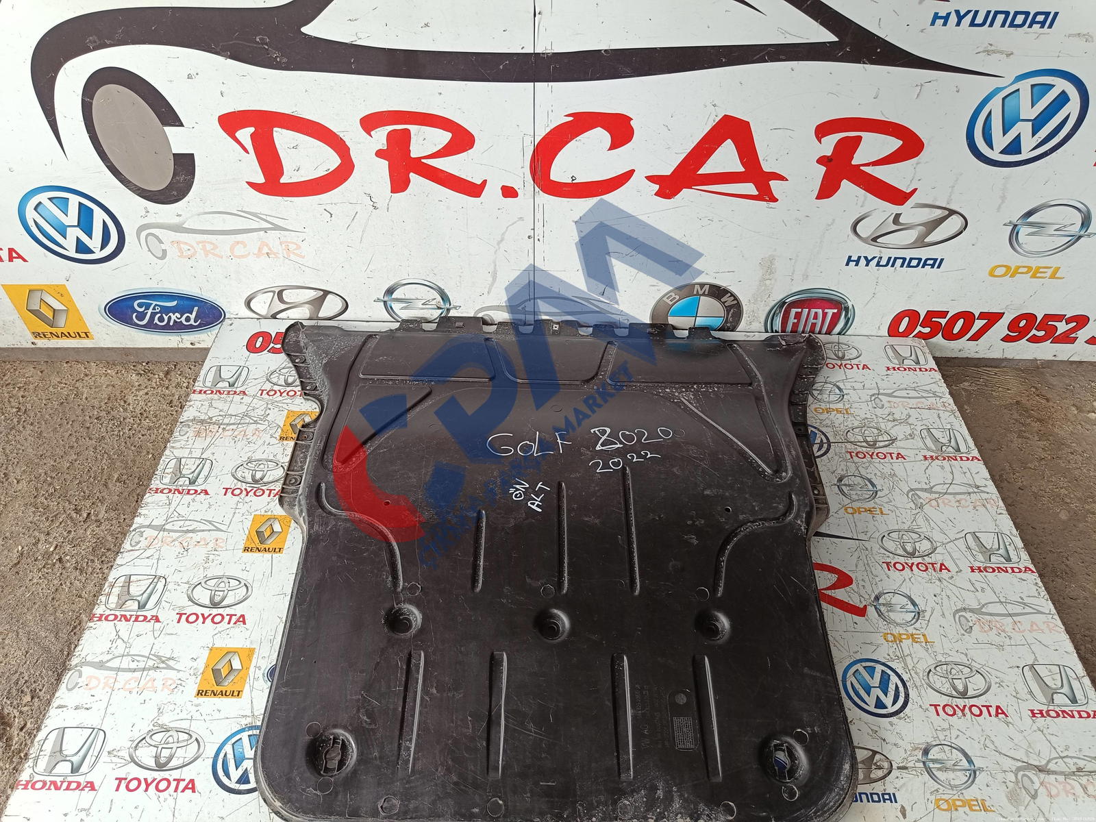 Volkswagen Golf 8 Motor Alt Muhafaza 5WA825236C