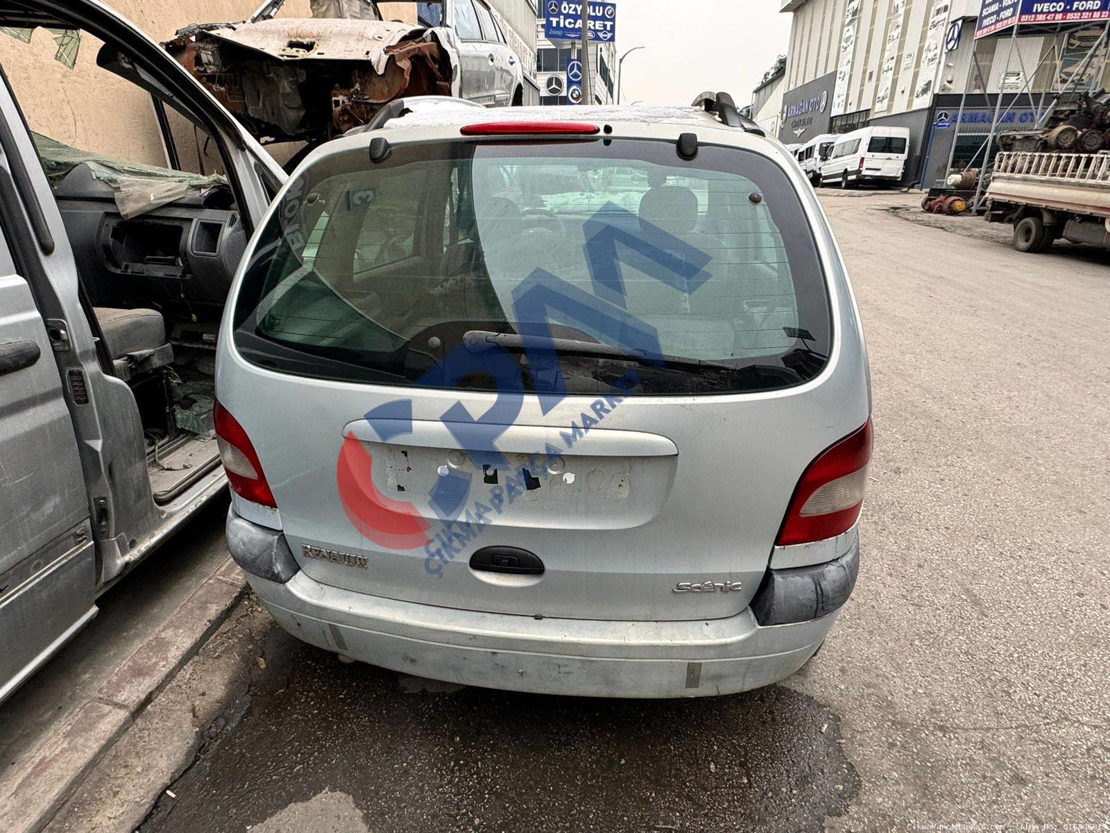 1999 2003 Renault Scenic 1 Çıkma Bagaj Kapağı