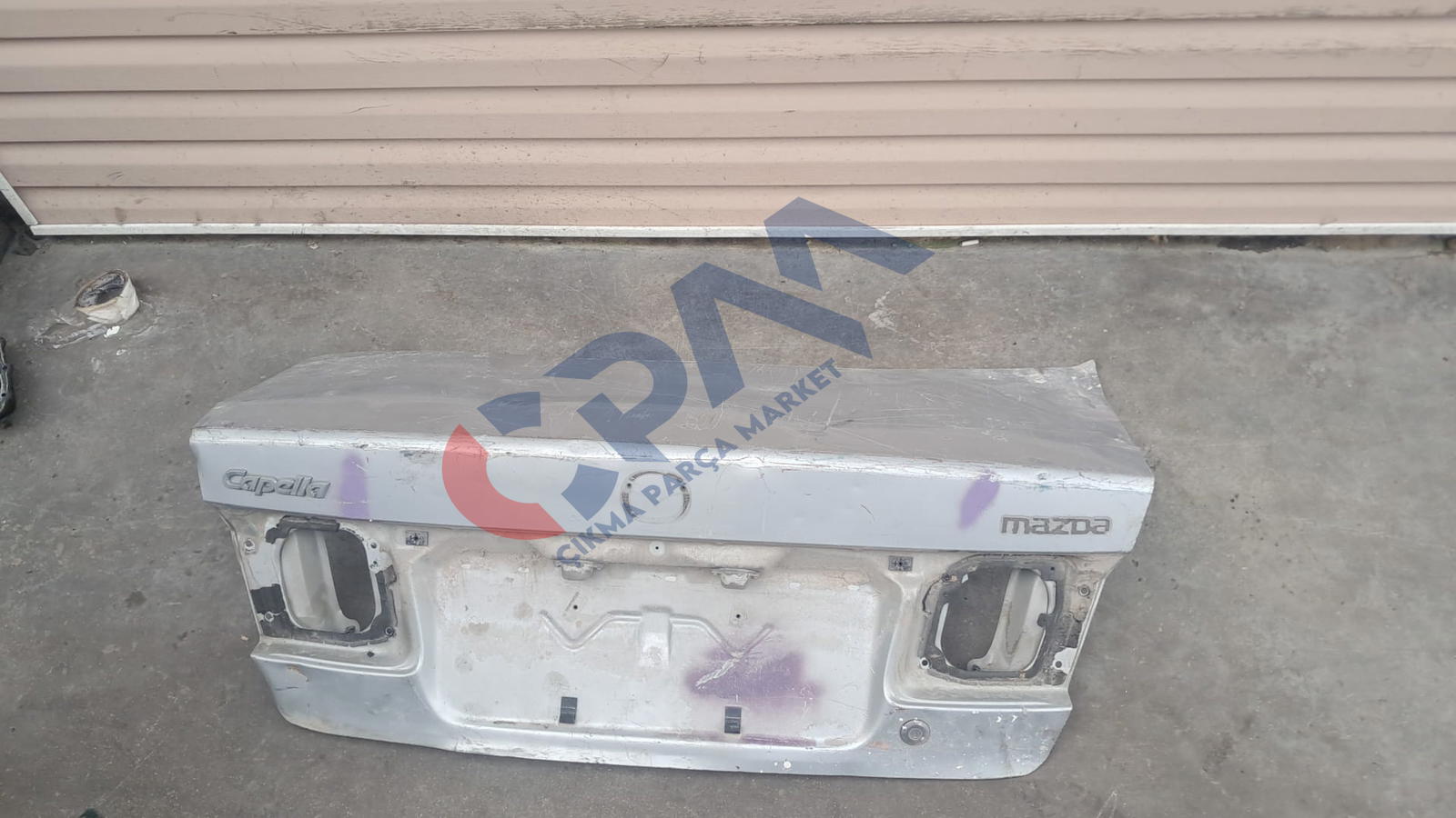 Mazda 626 sedan Bagaj Kapağı