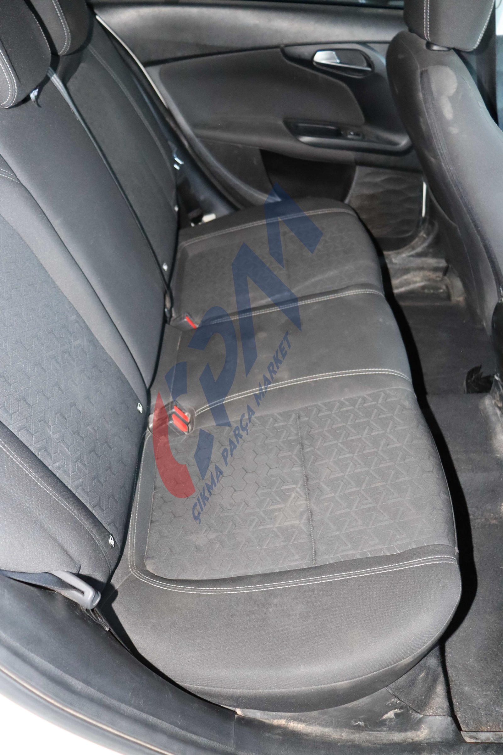 Fiat Egea Cross 1.4 STREET 2021 Arka Koltuk