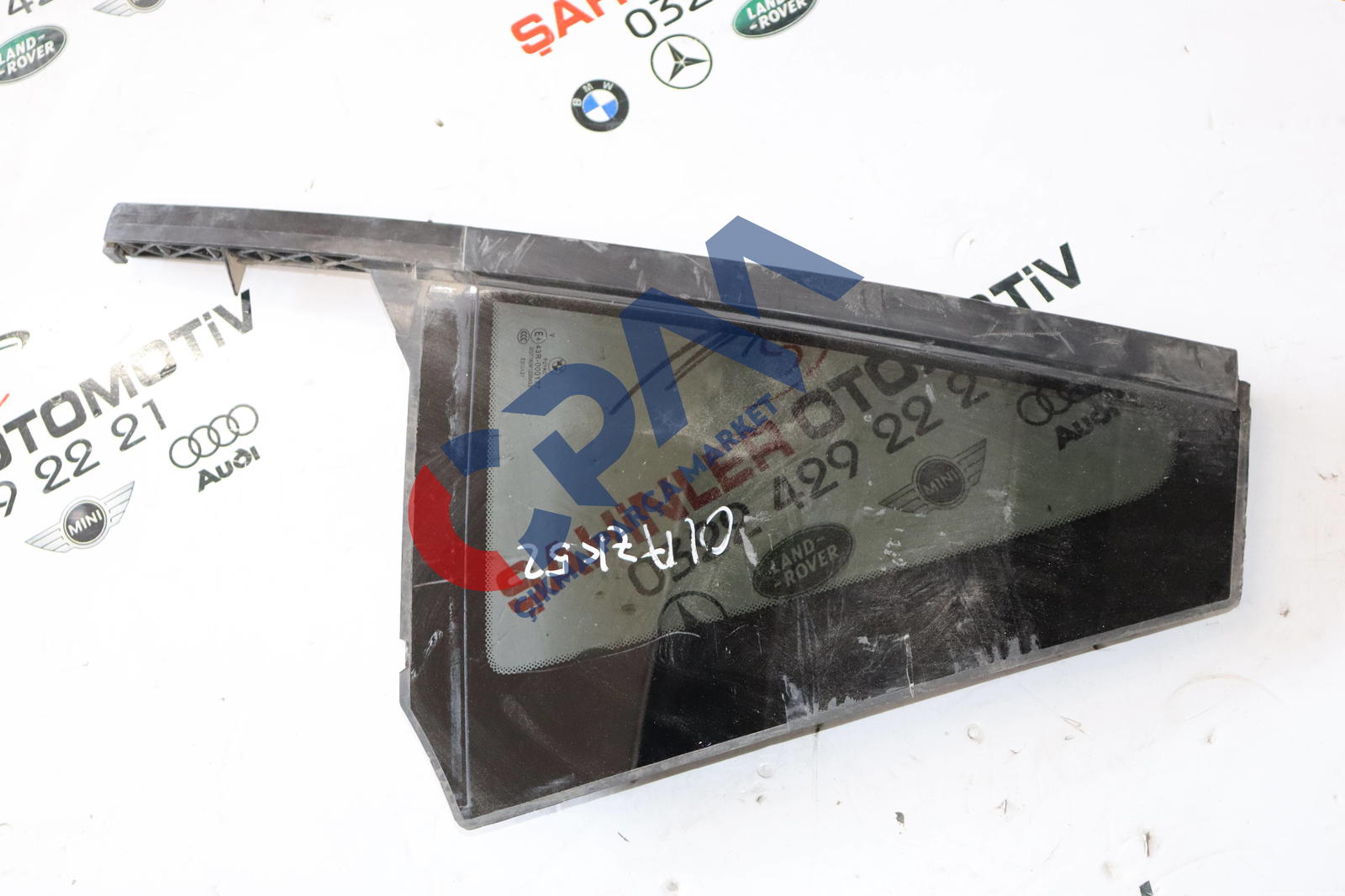 2015 2023 BMW X1 F48 F49 Sol Arka Kelebek Camı 10702010
