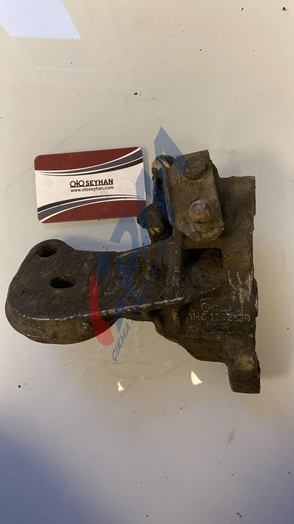 1H0199353D golf 3 4 caddy polo classic şanzıman kulağı braketi