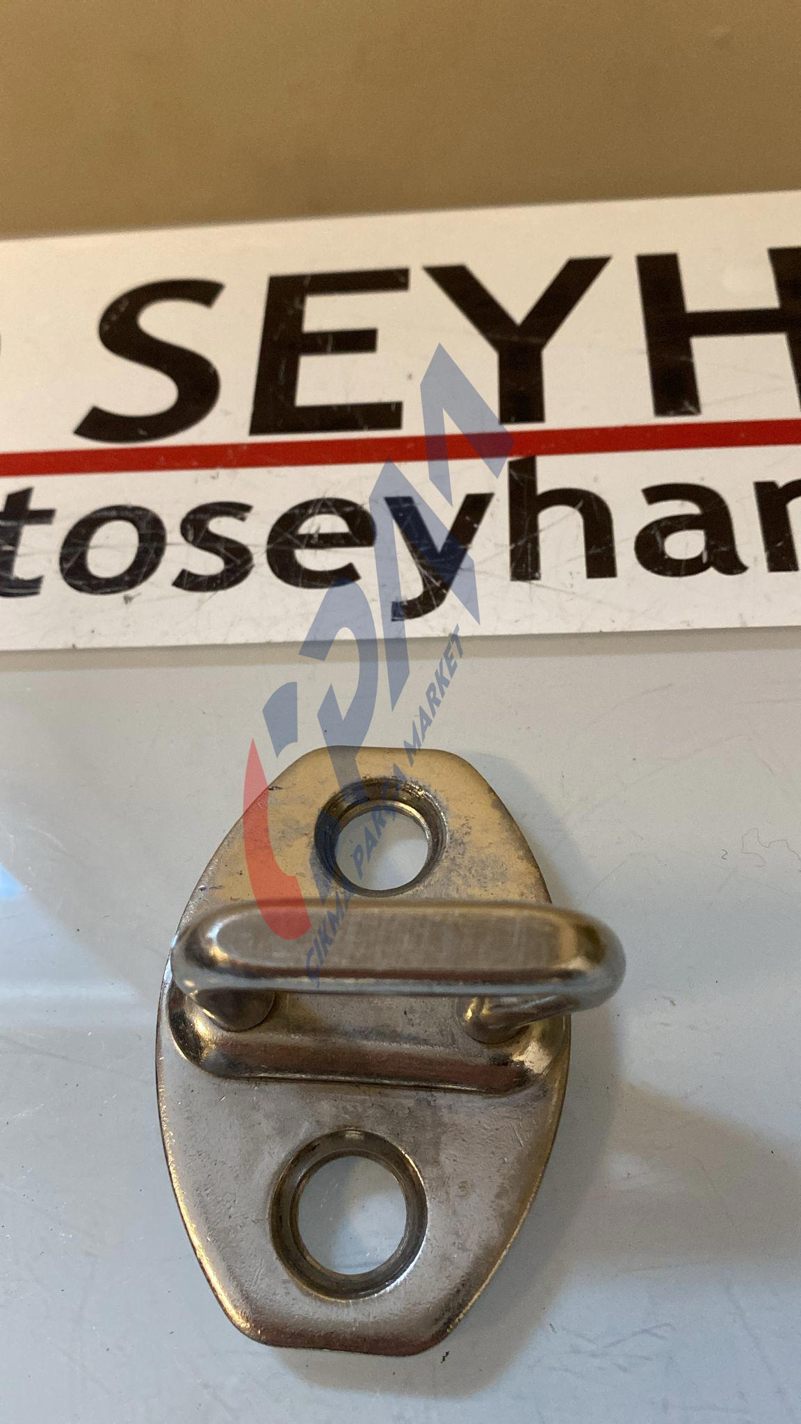 3C0837033B Volkswagen Golf 7 ön 2 kapı kilit karşılığı