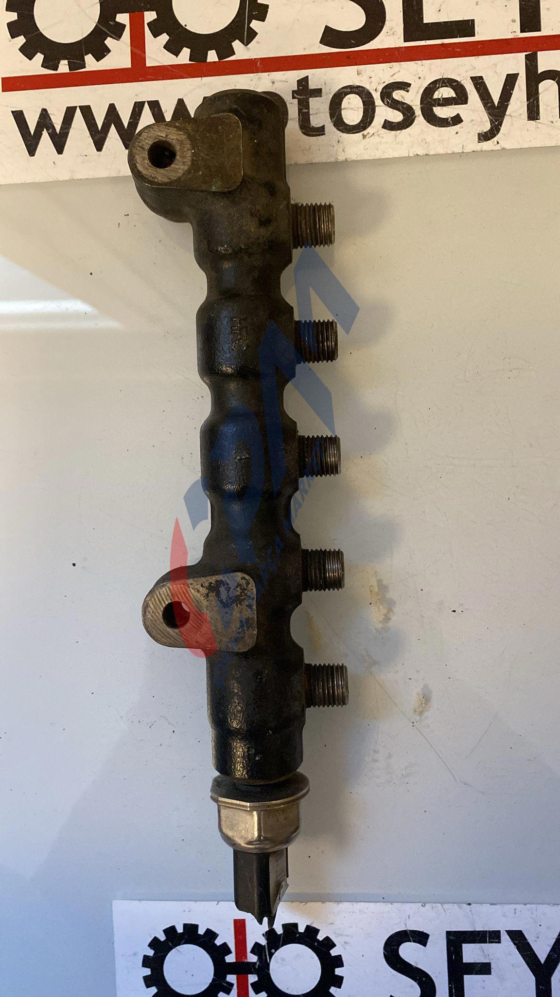 9654592680 Ford Fiesta 2011 1.4 hdi enjektör rail borusu