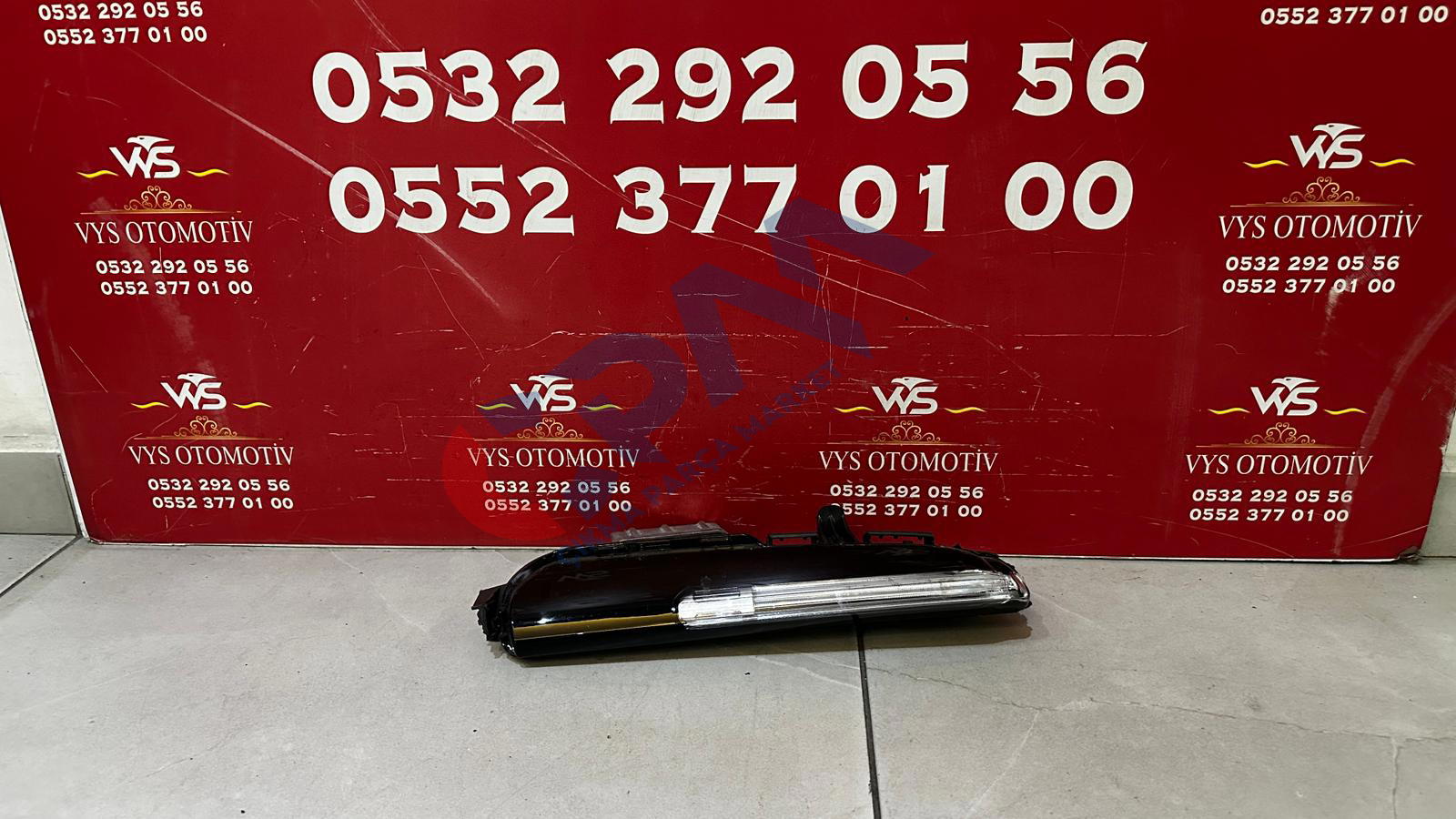 2025 Porsche Panamera Sağ Gündüz Farı 976 953 042 B