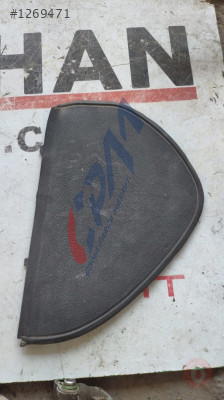 1M0857085 seat leon 2002 göğüs sigorta kutusu kapağı sol