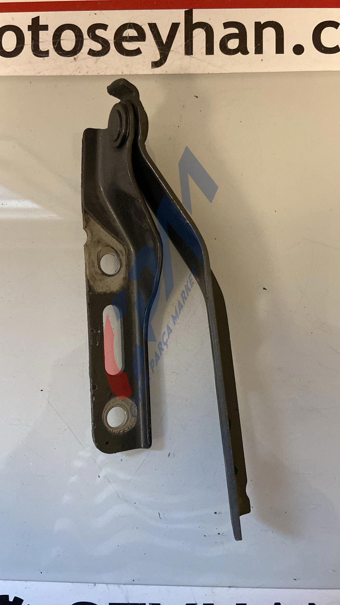 6K0823302 seat cordoba 2001 sağ motor kaput menteşesi