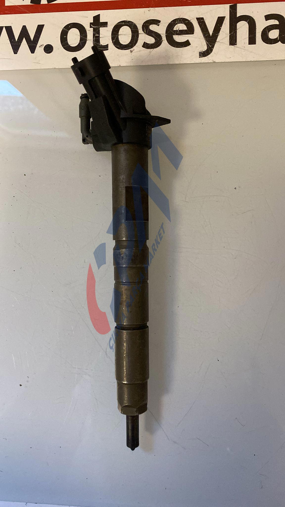 23670 33051 Toyota Corolla 2016 D4D dizel enjektörü