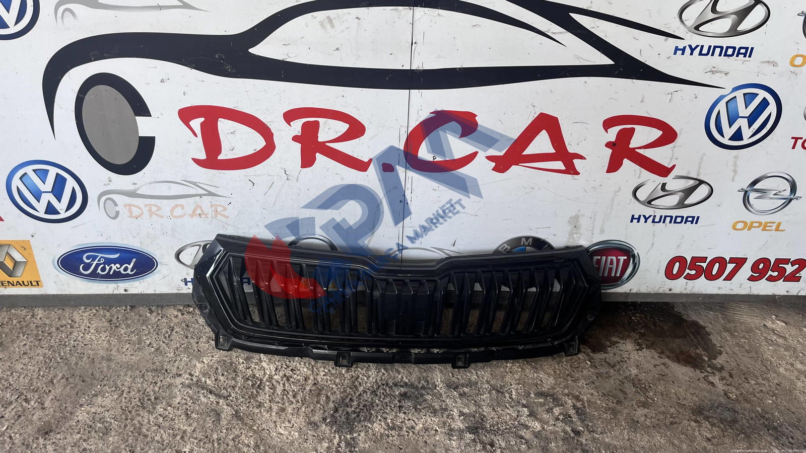 Skoda Karoq Ön Panjur 57A853653G