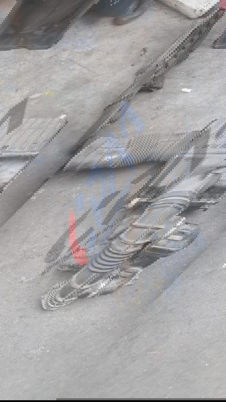 2025 2025 Honda HR V Hava Filtre Kutusu