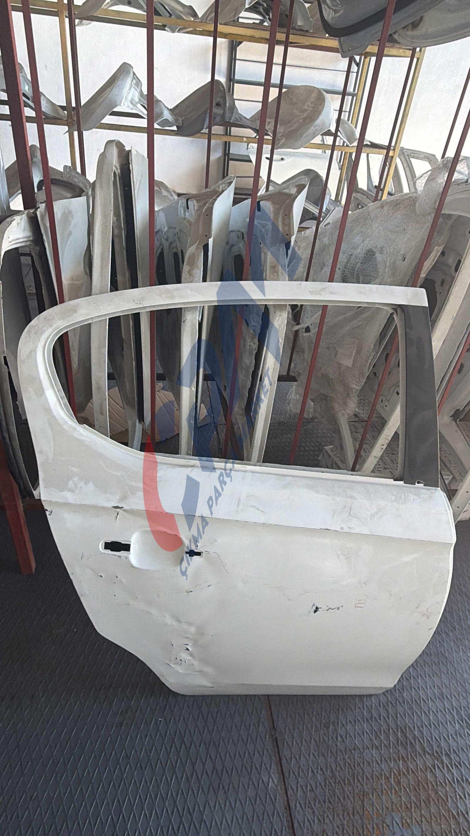 2013 2016 OPEL CORSA E SAĞ ARKA KAPI