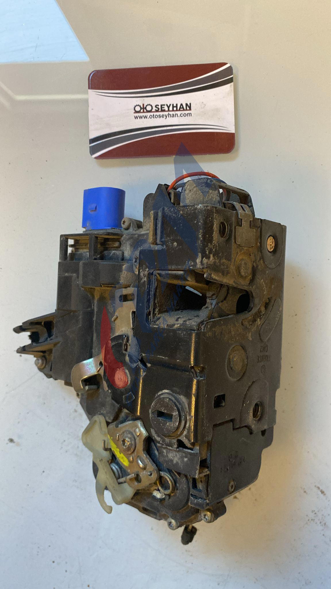 skoda fabia 2001 08 sol arka kapı kilidi