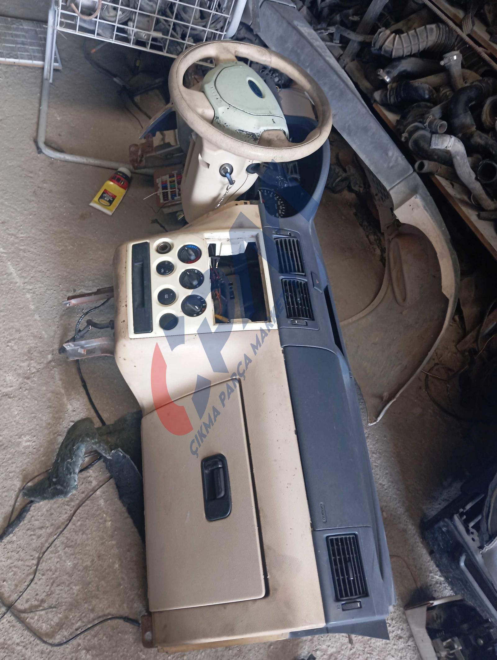 2003 2009 Ford Transit Connect Torpido