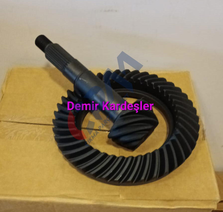 TOYOTA HILUX 41 9 AYNA MAHRUTİ