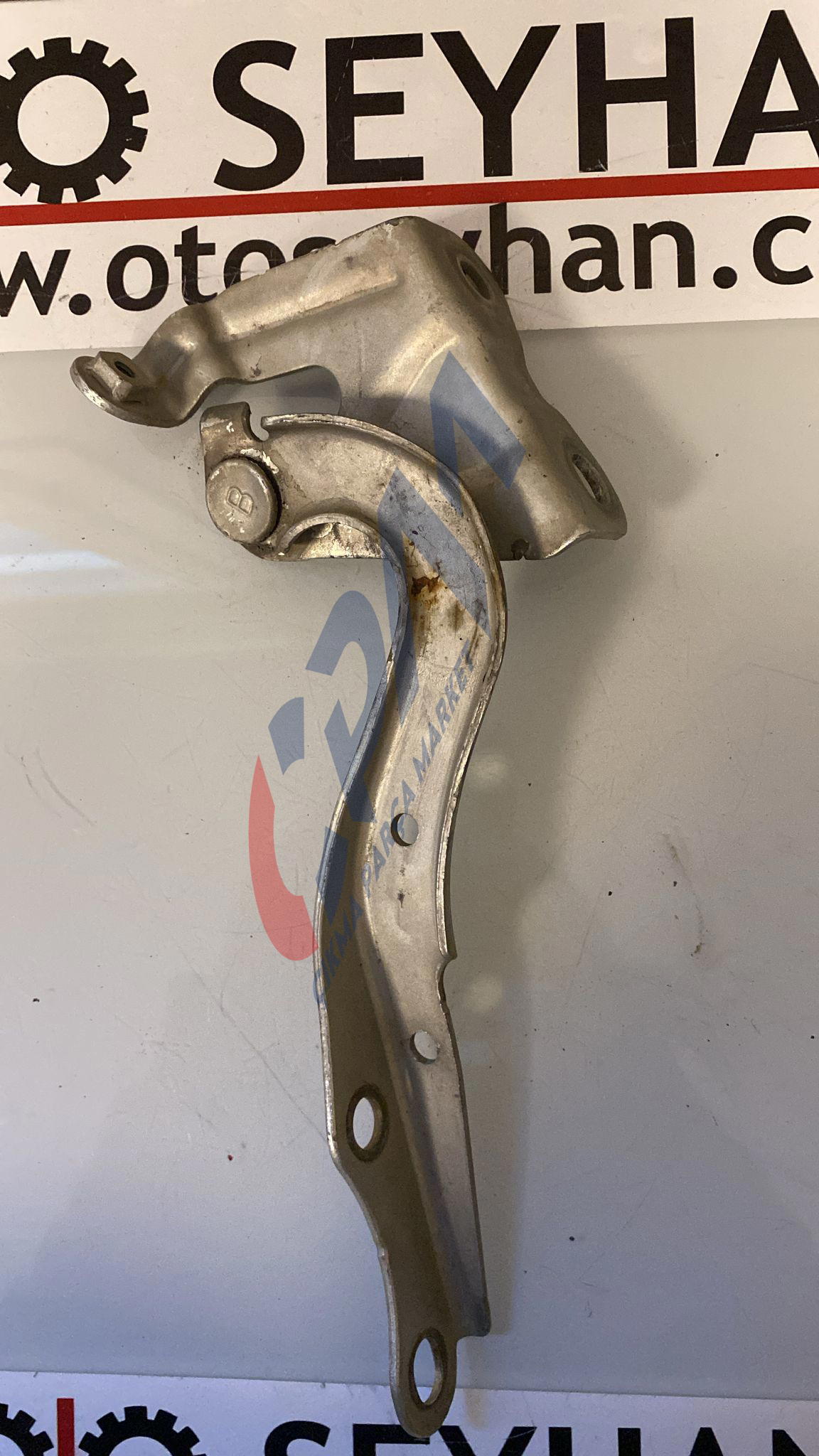 Toyota corolla 2008 kaput menteşesi sağ