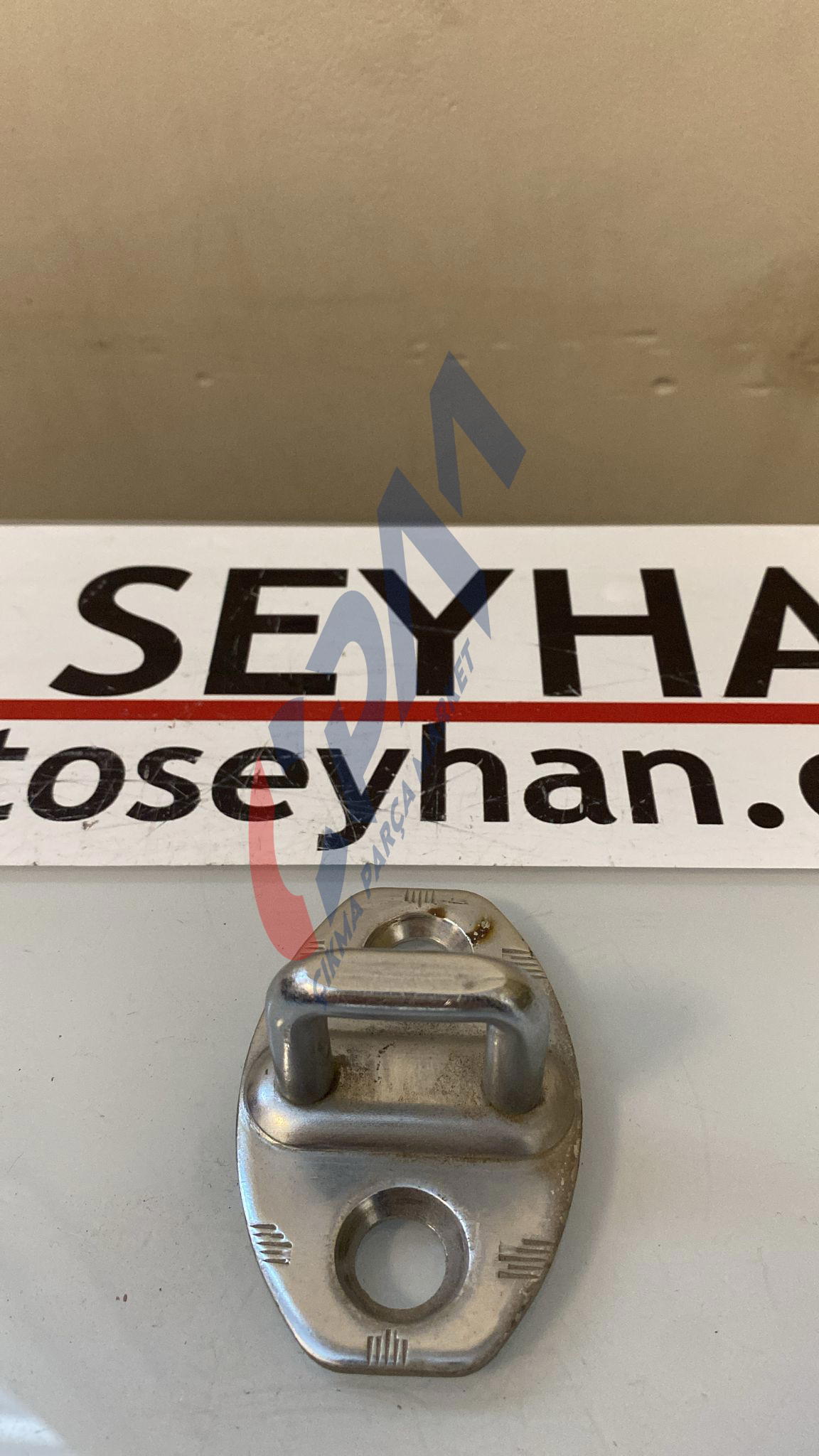 6H0837033 seat ibiza sağ arka kapı kilit karşılığı