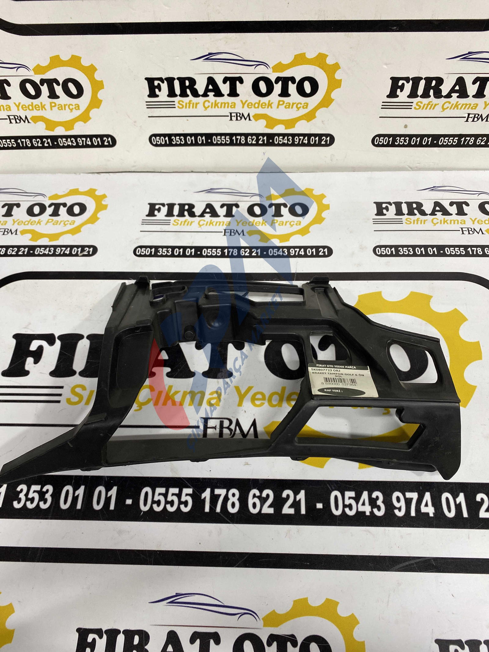 Volkswagen Golf 6  Sol Ön Tampon Braketi 5K0807723