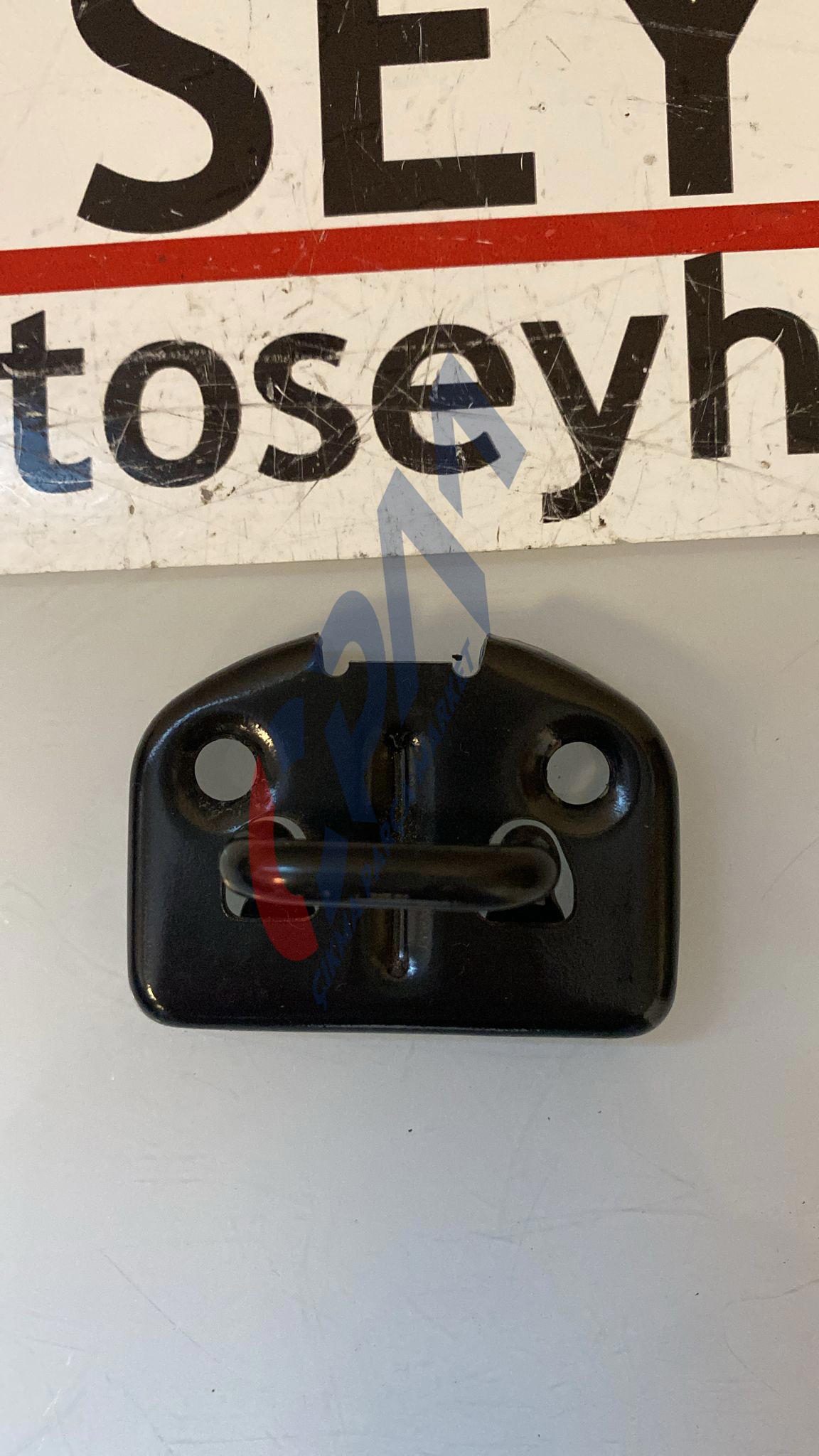 3C5864203 Volkswagen Golf 6 7 8 arka koltuk kilit karşılığı sağ sol
