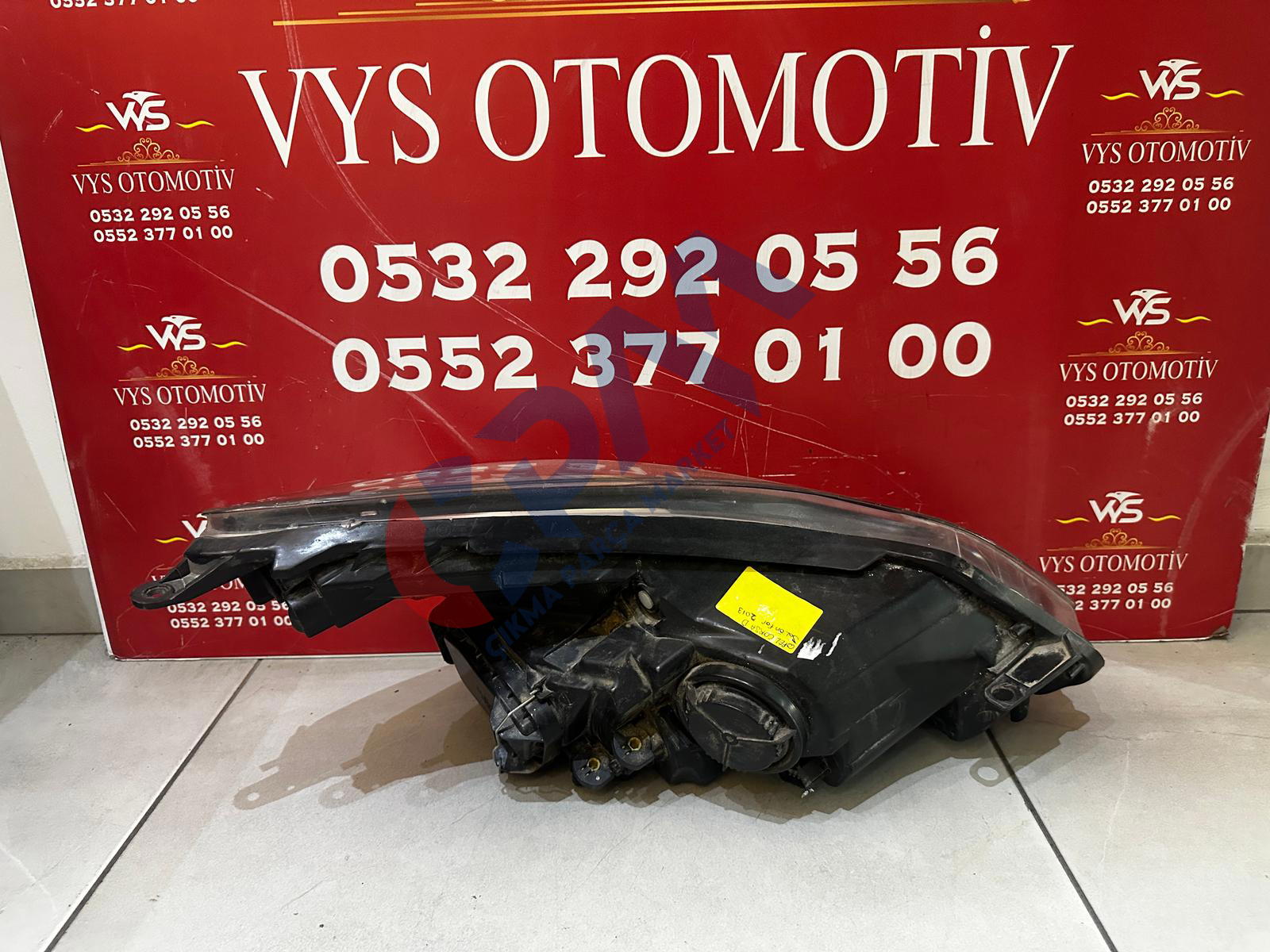 2012 2015 Opel Corsa D İçi Siyah Sol Ön Far