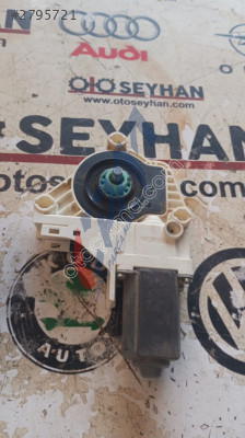 8K0959801 Audi A4 2014 ön sol kapı cam açma motoru