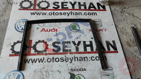 bmw 5 kasa e60 arka sağ iç cam fitili