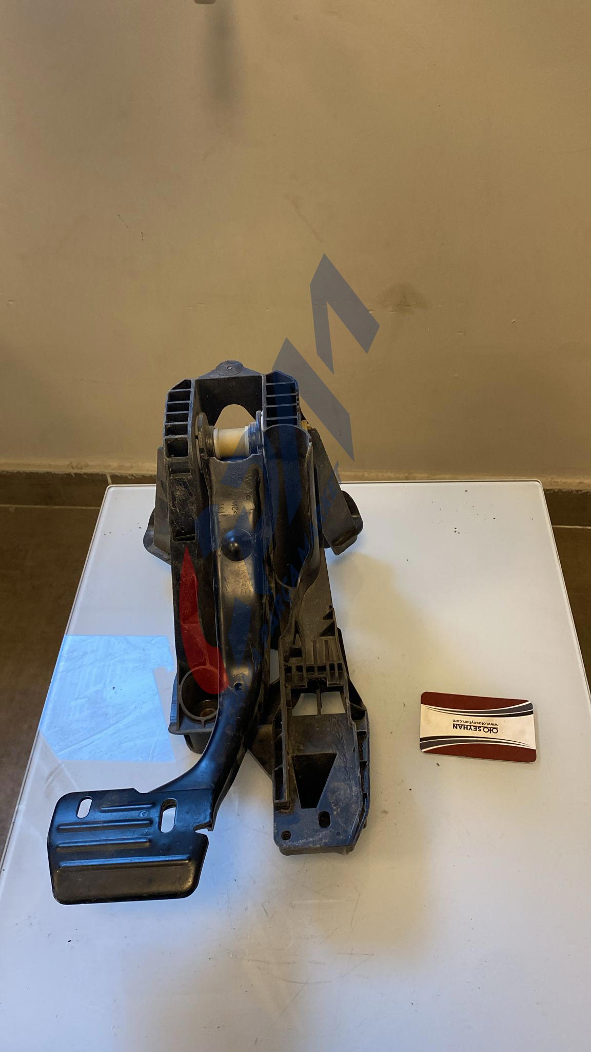 5Q1723058AJ Golf 7 otomatik fren pedalı