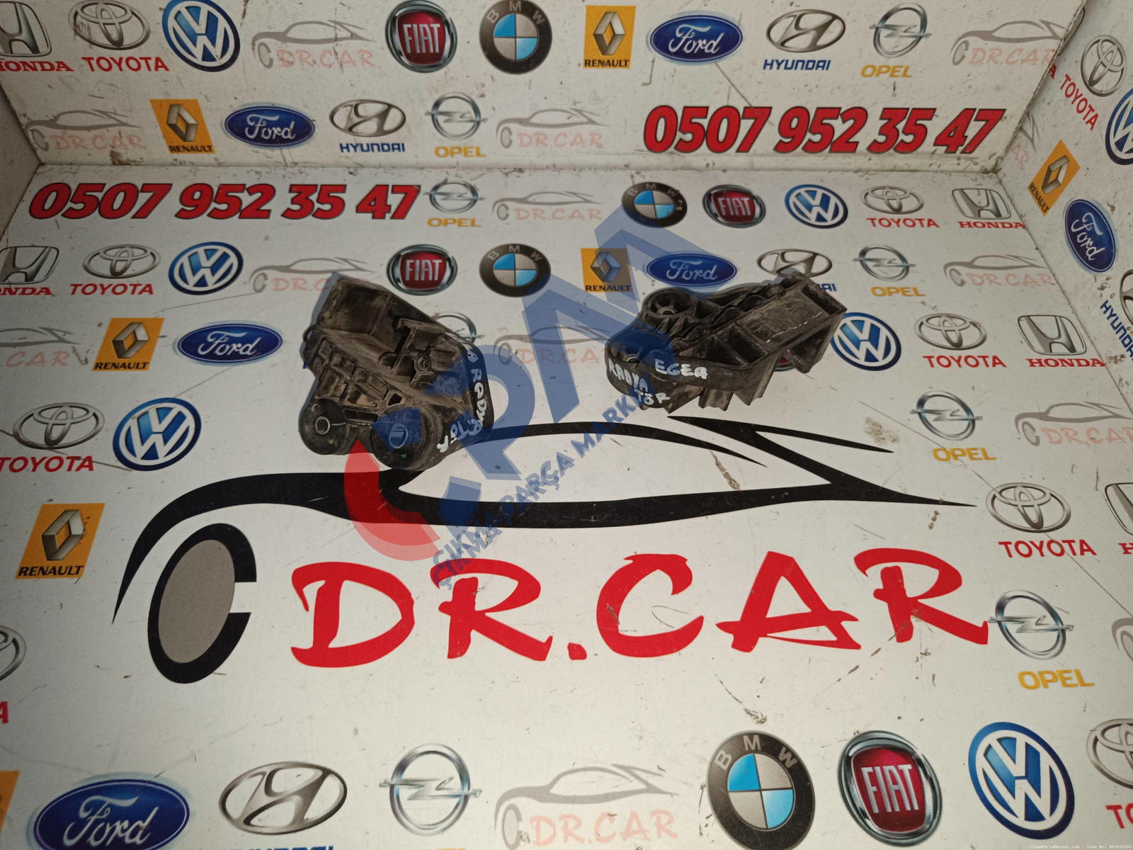 Fiat Egea Radyatör Braketi 52065231