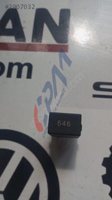4H0951253C Seat Leon 2015 646 nolu 5 fiş mini röle