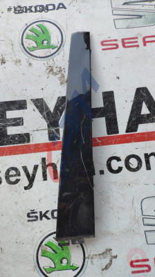 3B5839901 vw passat b5 arka sol kapı dış direk kaplaması