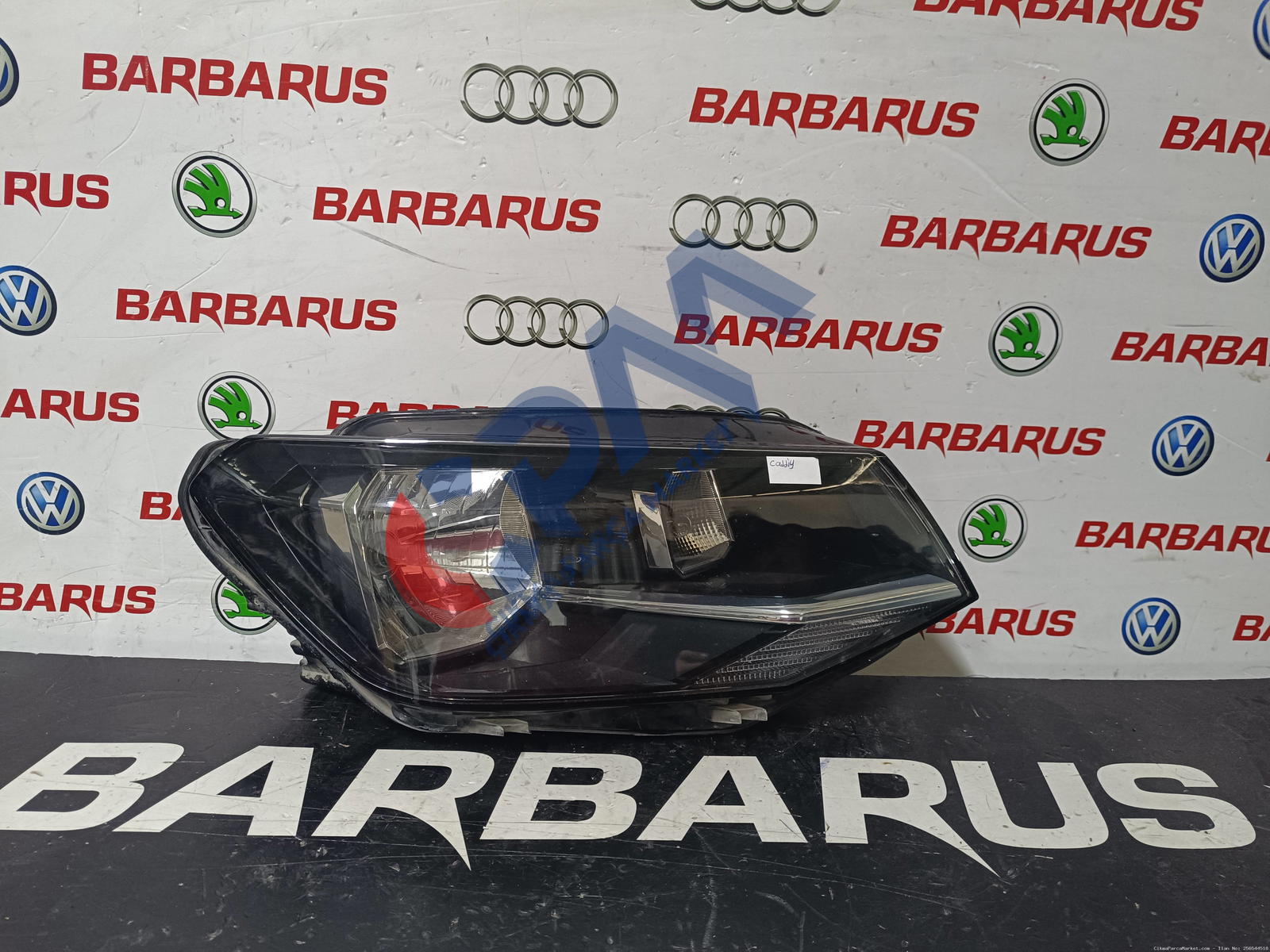 2015 2020 Volkswagen Caddy Sağ Ön Far