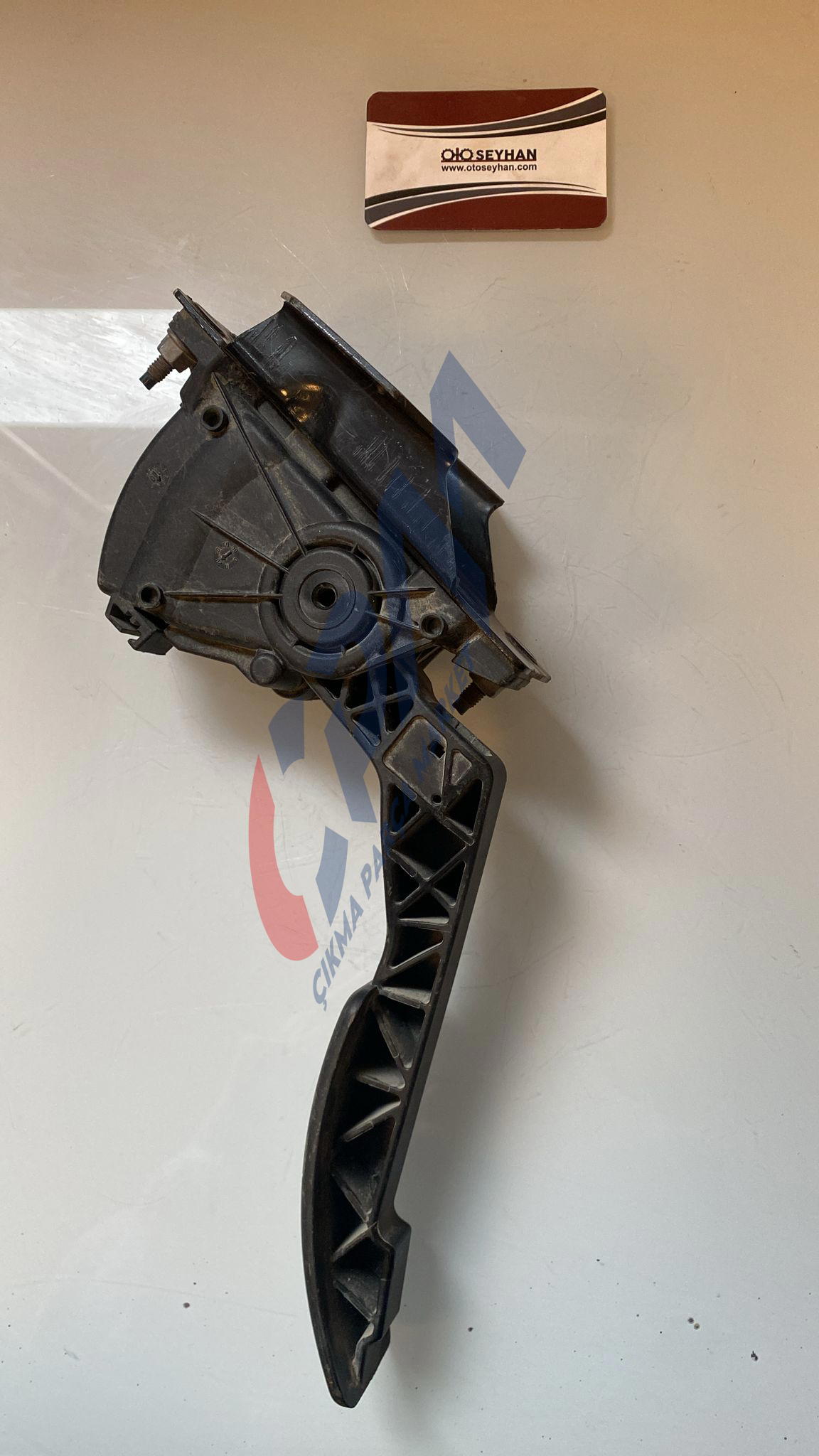 8200386506D dacia duster logan sandero gaz pedalı