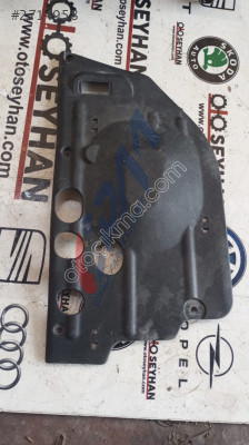 5F1863668 seat Leon 3 konsol kapağı