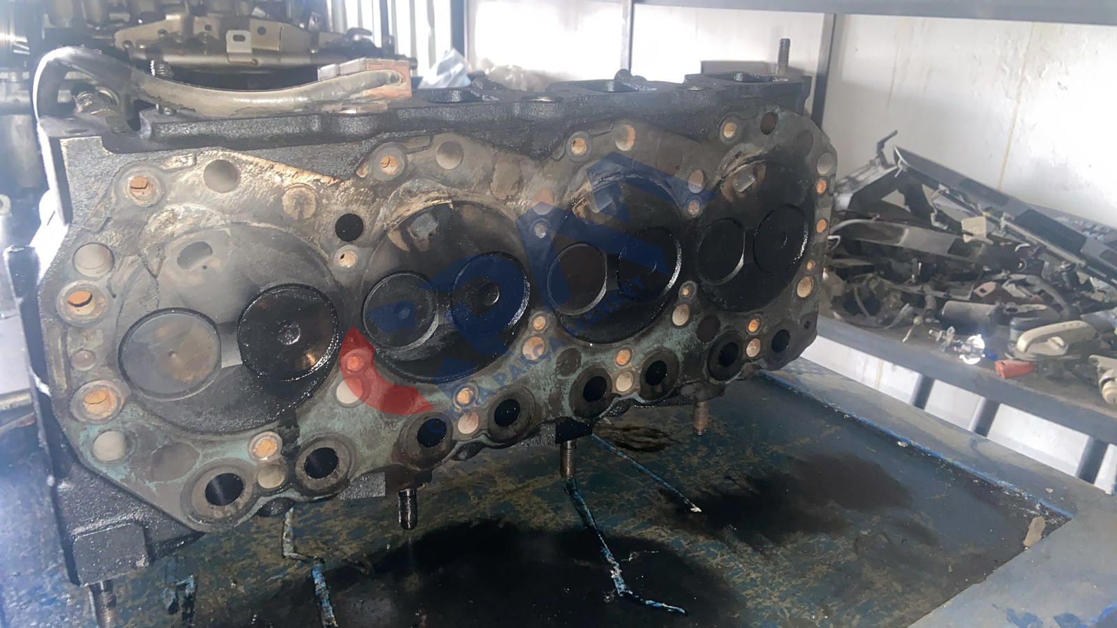 1995 2001 Nissan Pick Up 2.7 SİLİNDİR KAPAĞI Silindir Kapağı 110397F400