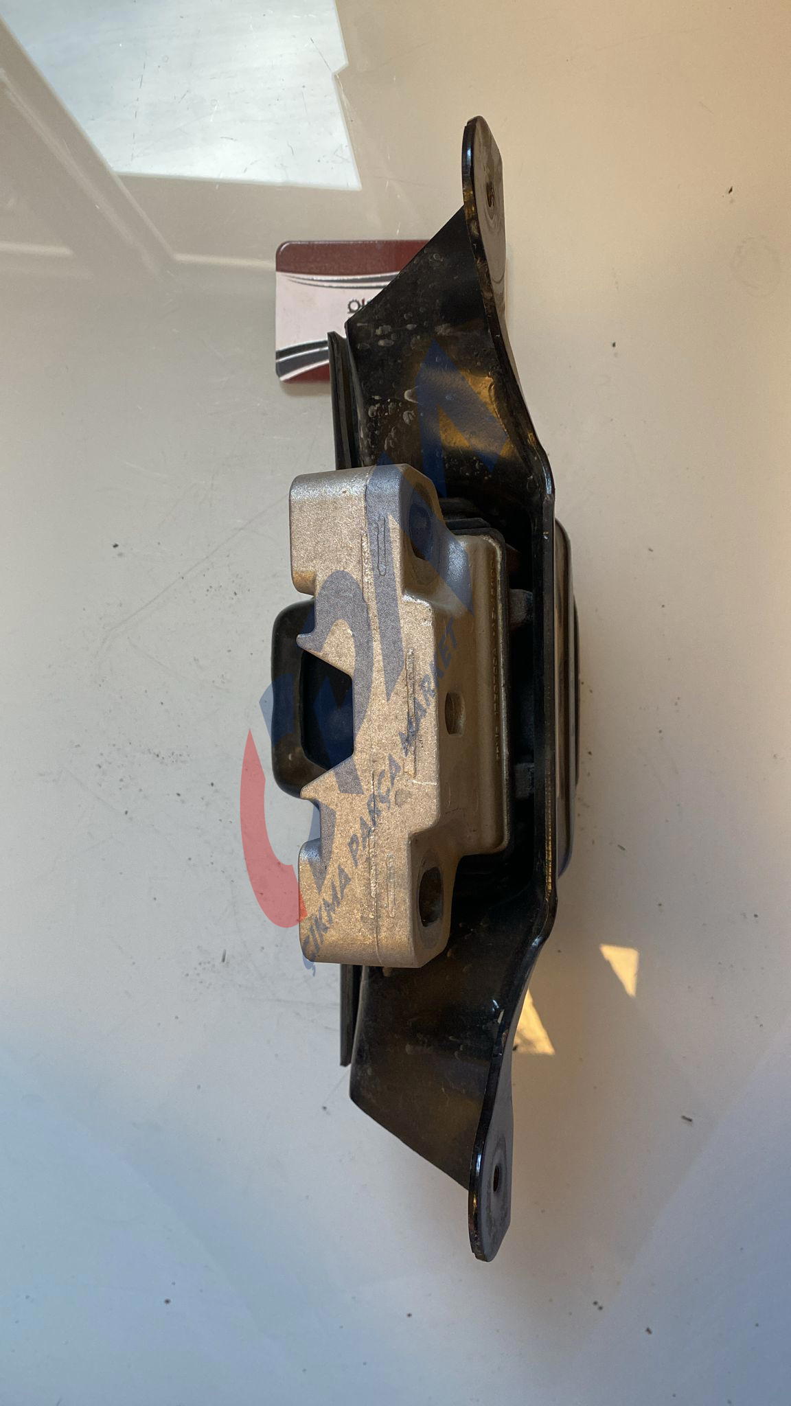 5Q0199555BG seat leon 2020 şanzıman takozu kulağı