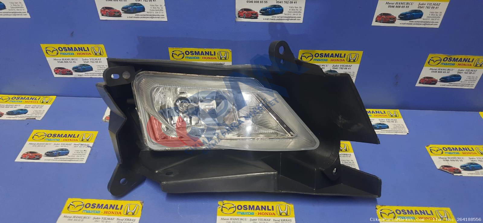 Mazda 3   Sağ Sis Farı   Çerçevesi