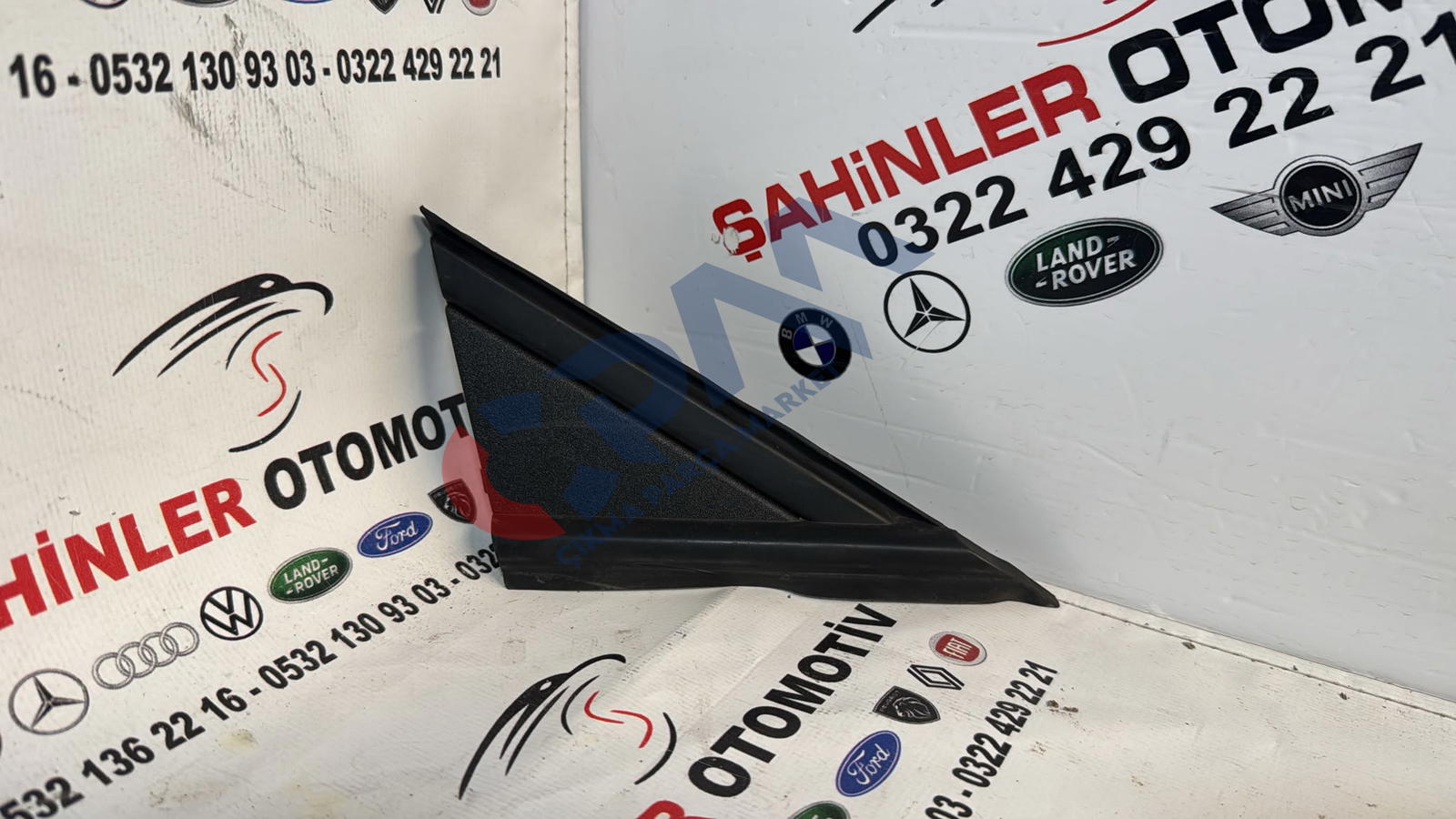 2017 2026 SEAT Ibiza V Sağ Ön Çamurluk Yan Kaplama / Dekoratif Çıta OEM: 6F0853274E