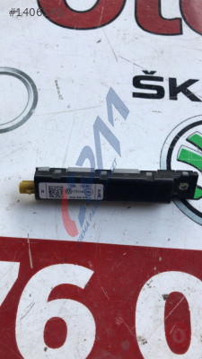 5G6035577 volkswagen golf 7 bagaj kapağı anten güçlendirici