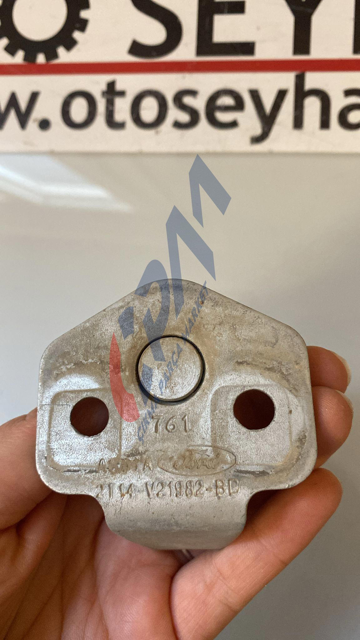 2T14 V21982 BD Ford connect transit ön sağ sol uyumlu kapı kilit karşılığı