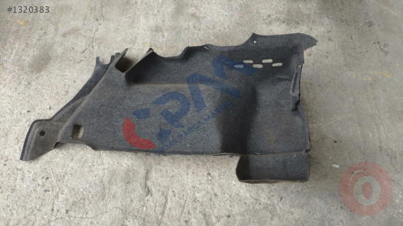 vw passat b5 sağ bagaj halısı