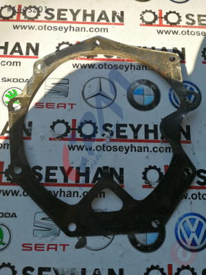 04E103551 vw golf 7 1.4 tsi dsg şanzıman ara sacı