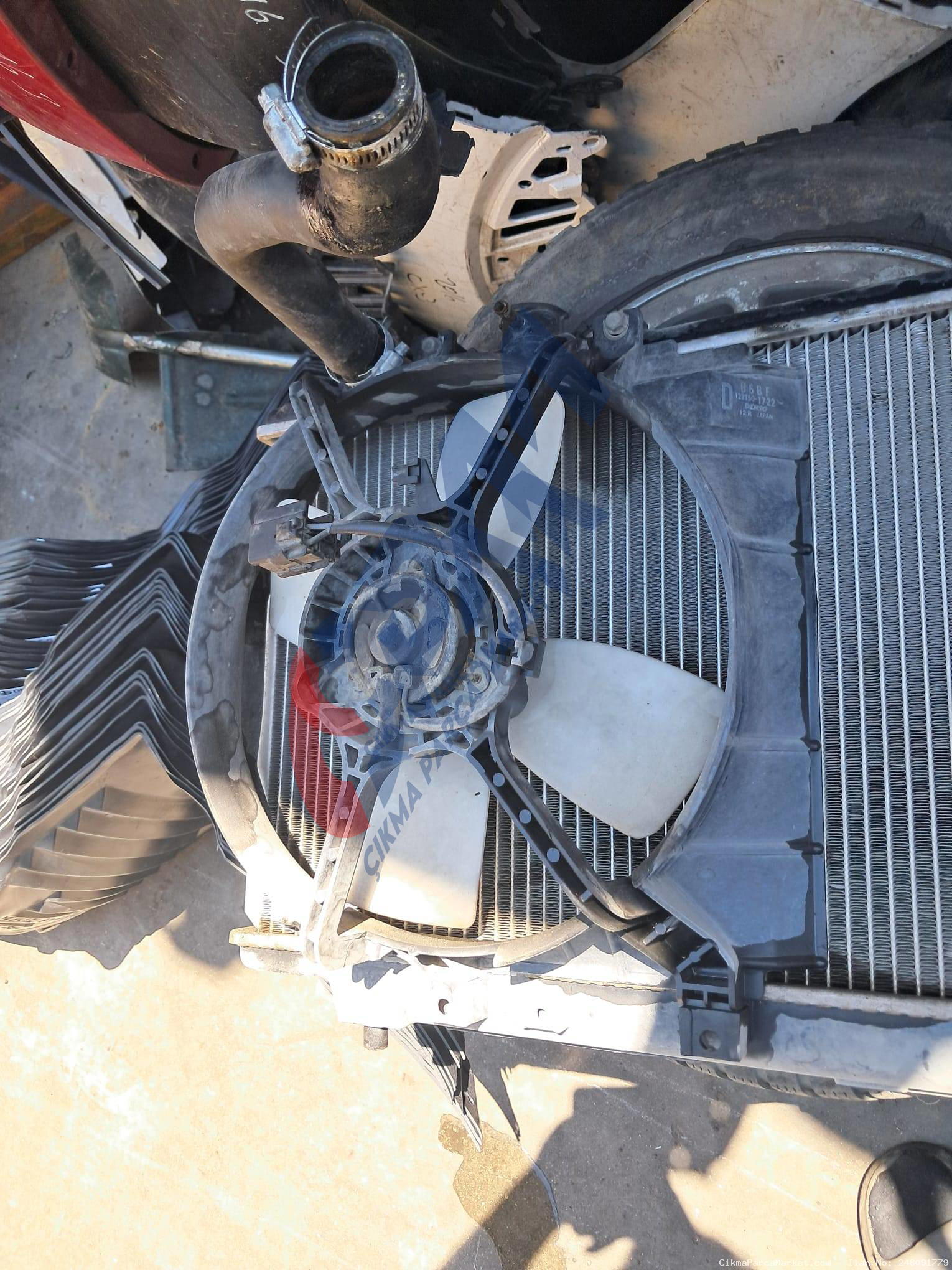 Mazda Familia Su  Fanı