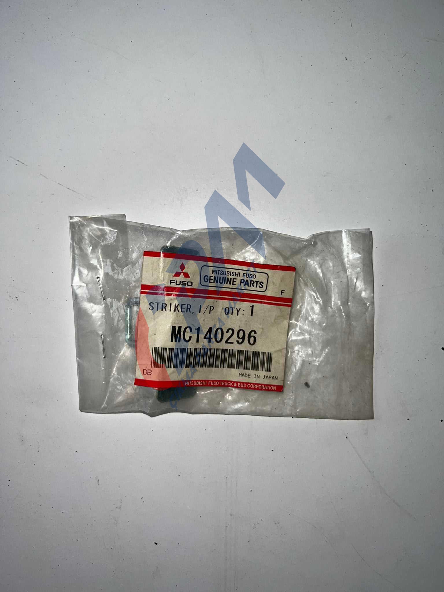 Mitsubishi Canter Torpido Kilit / mc140296