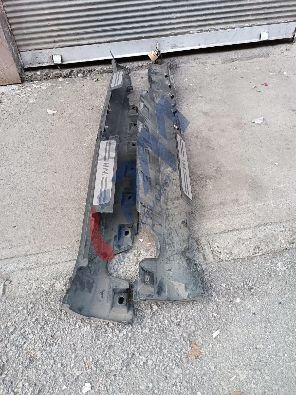 MİNİ COOPER ÇIKMA R60 SAĞ SOL MARŞPİYEL 9801888 9801887
